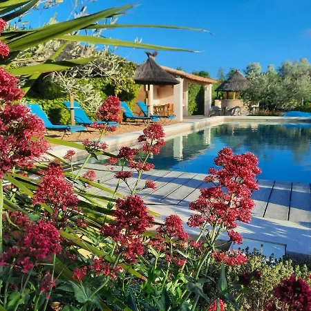 Le Mazet Des Chutes Villa Graveson Exterior photo